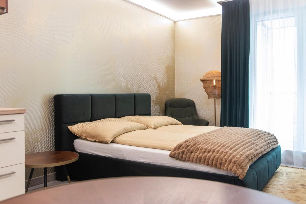 Grand Suites Central Budapest Exterior photo