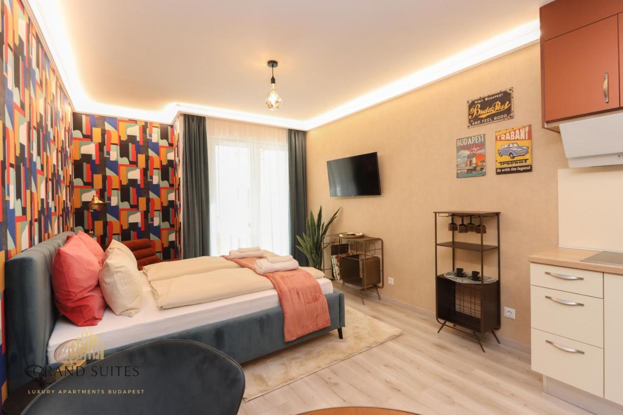Grand Suites Central Budapest Exterior photo